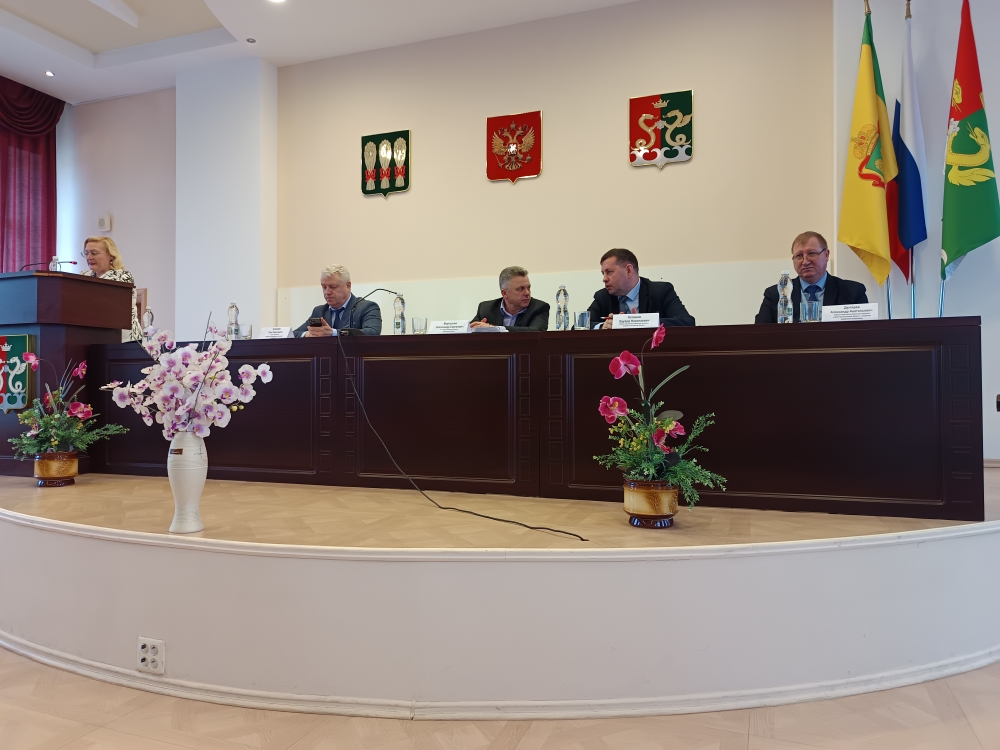 В Каменском районе состоялось зональное совещание на тему "Подготовка к проведению сезонных сельскохозяйственных работ в 2025 году"