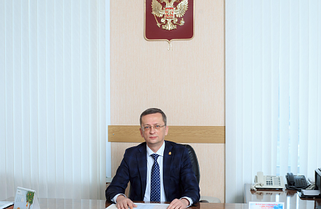 Заместитель Председателя Правительства - Министр сельского хозяйства Пензенской области Роман Калентьев поздравил аграриев с Днем работника сельского хозяйства и перерабатывающей промышленности