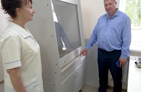 Александр Дегтярев осмотрел ход ремонтных работ в ГБУ «Колышлейская райСББЖ»