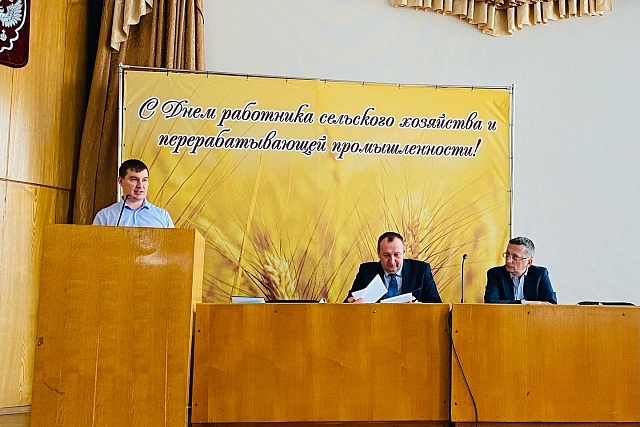 Роман Калентьев и Олег Кухарев провели рабочую встречу
