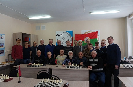В Пензе прошел VIII чемпионат по шахматам и русским шашкам областной организации Профсоза работников АПК РФ