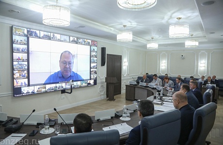 Олег Мельниченко отметил 100-процентную готовность сельхозтехники к уборочной