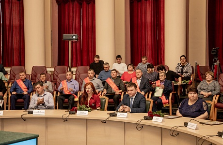 В Круглом зале Правительства Пензенской области состоялась церемония награждения работников АПК по итогам 2022 года